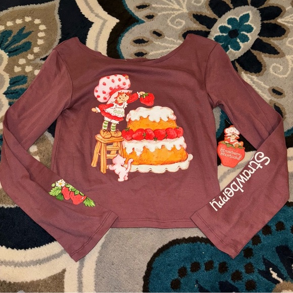 PacSun Strawberry Shortcake Off the Shoulders Top - Picture 1 of 3